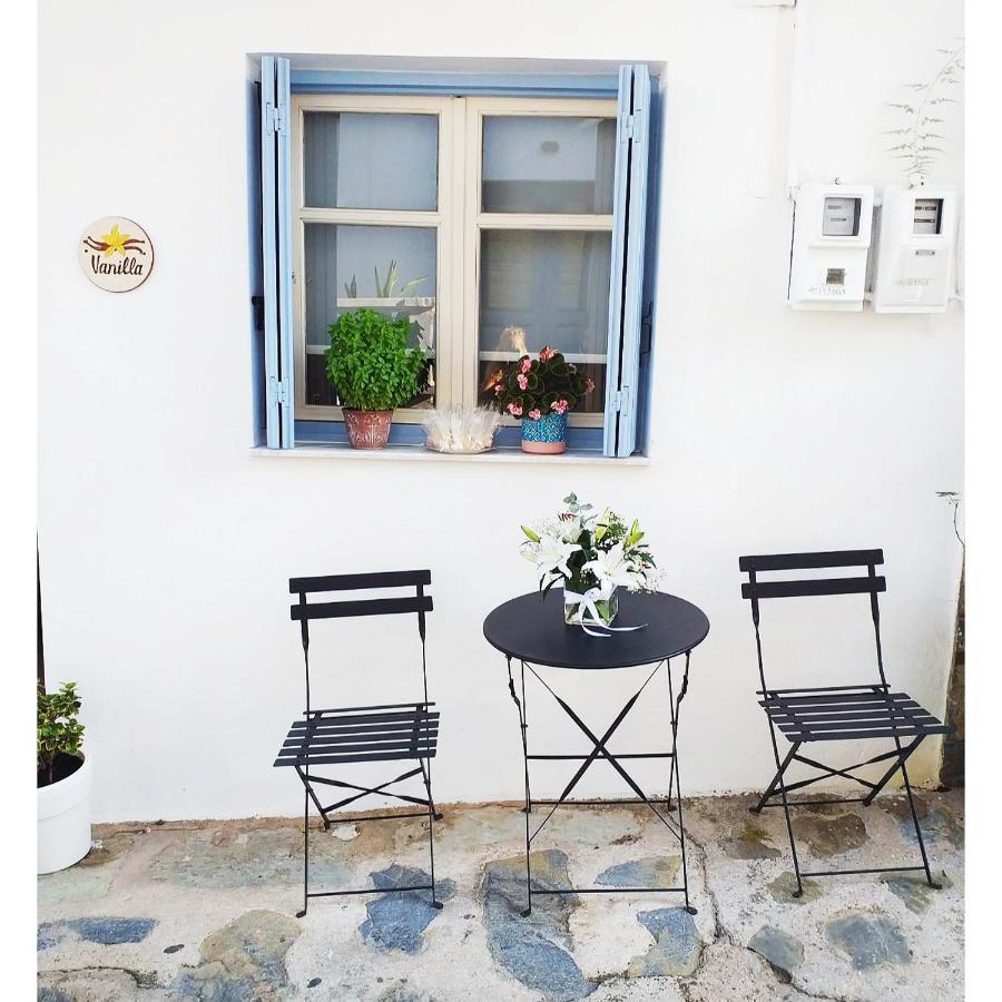 Vanilla Guesthouse Skopelos Buitenkant foto